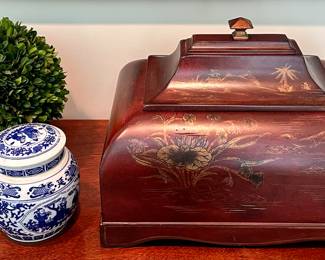 Decor & Vintage Bombay Company Storage Box