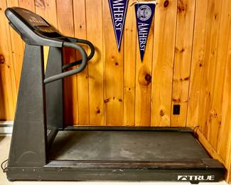 True 500 S.O.F.T. System Treadmill