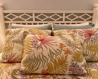 Liz Claiborne Coverlet, Dust Ruffle, & Shams