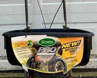 Scott Pro Seed Spreader
