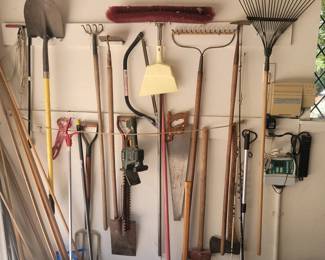 Lawn and Garden hand tools