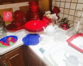 Pier 1 Red Dish Set, kitchen tools and basics