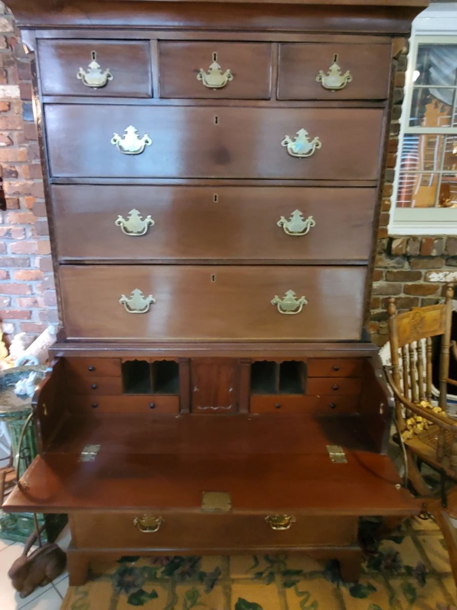 25% Off on Sunday Sale.  The is the same piece in the picture before this one. It opens up to reveal the secretary. Very interesting. Hidden.