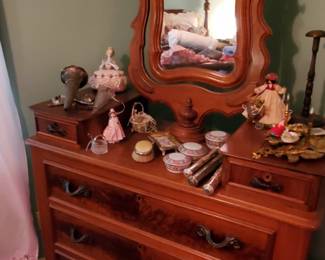 Beautiful Vintage Dresser with Mirror