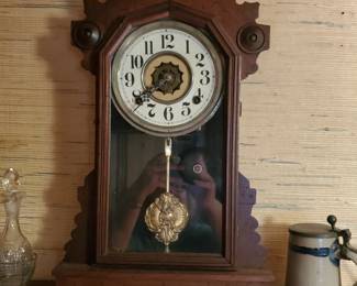Several nice clocks in this sale! Love the graduated carving.