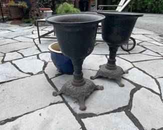 Cast Iron planters - set of 2