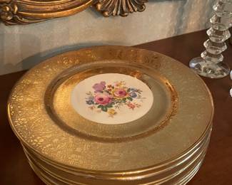 22K rimmed plates