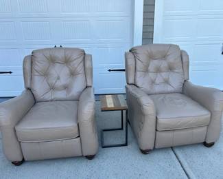 Lazy Boy Beige Real Leather Recliners