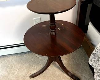 round double level table