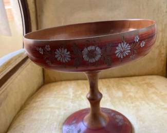 flowered bowl stand