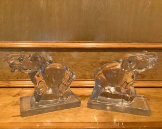 Glass elephant bookends