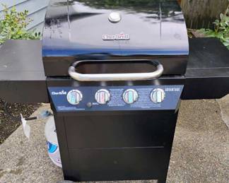 Charbroil Advantage Gril