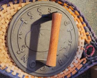 Norpro Round Cast Iron Bacon Press