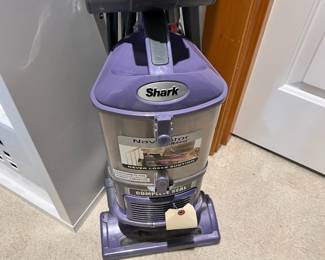 Shark Navigator Lift Away Upright Vacuum 