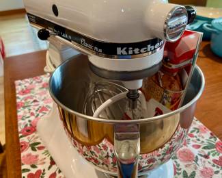 Kitchen Aid "Classic" White Free Standing Mixer