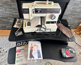 Singer Electronic Sewing Machine - Model 6234