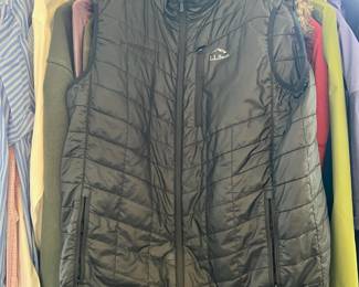 L.L. Bean Black Puffer Vest - Size Large Tall
