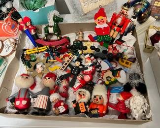 Assortment of Christmas Decor & Ornaments