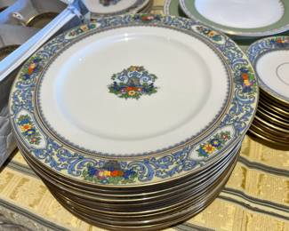 Lenox Autumn Pattern Dinnerware Set