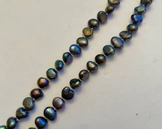 Black Pearl Necklace