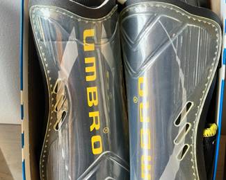 Umbro Technofit Soccer Shinguards 