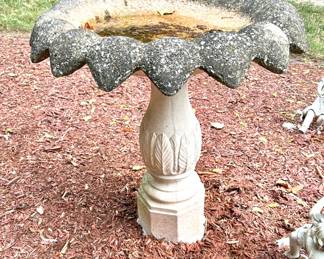 Stone Garden Bird Bath