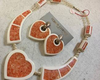 Deadstock necklace set