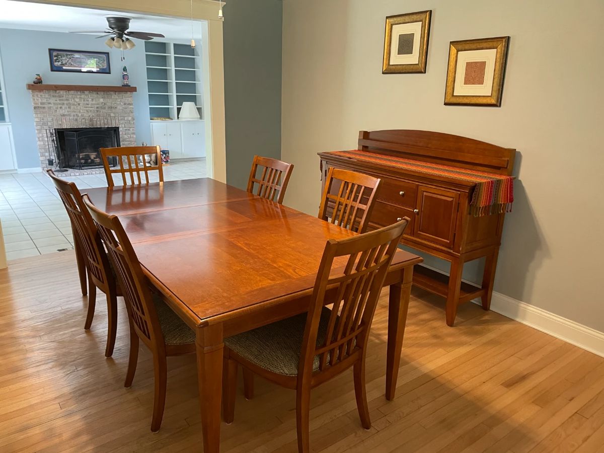 Thomasville Dining Room Set