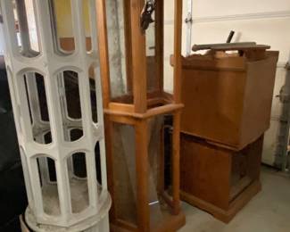 Project cabinets