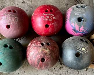 Brunswick and Columbia balls