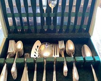 Silverplate set