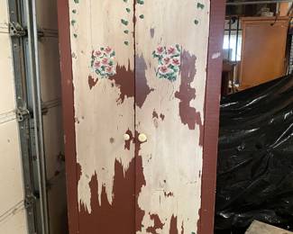 Vintage cabinet