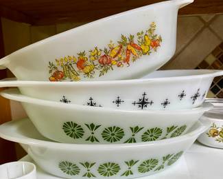 Anchor Hocking, Pyrex, Glasbake