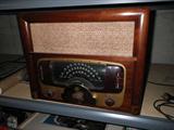 Philco radio.