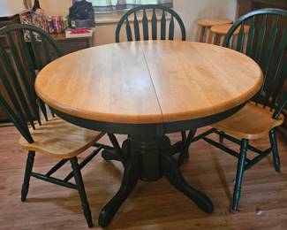 Kitchen table & chairs