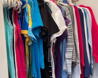 Pants and Jeans 4P
Maggie London Dresses SP, MP
Loft Blazers and Jackets S, M
Girl’s First Communion Dress Size 7 with Veil
Infant Clothing and Shoes
Athletic Wear Size S
Sweaters Size S
Hoodies and Sweatshirts Size &nbsp;S