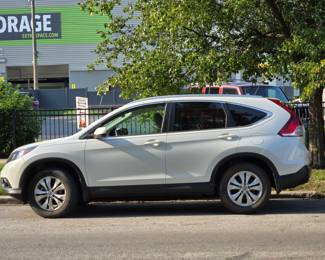 SUPER CLEAN 2014 Honda CRV 14k Miles, Asking $20,000
