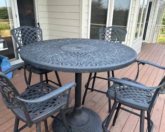 Ashbury Outdoor High Top Patio Set