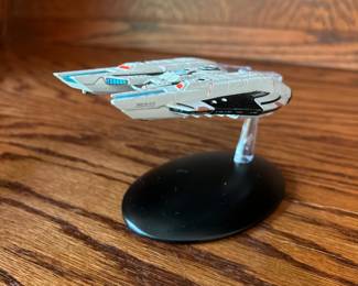 Star Trek Shran-Class Federation Light Pilot Escort