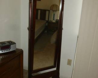 cheval mirror