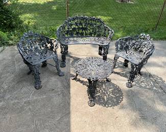 this is a cast iron set ! Garage sold as a set on day one...if not sold we will sell the parts on Friday ... etc. 