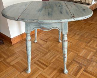 Round table only $135