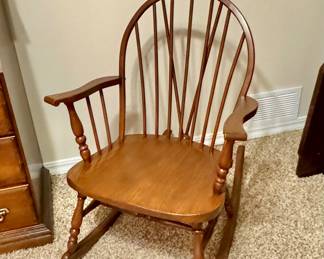 Windsor style rocker