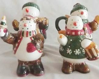 619 - Holiday Figurines - 4pcs 6" tall
