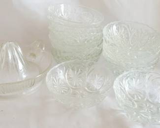 547 - Lot of Glass Bowls w/ vintage juicer
