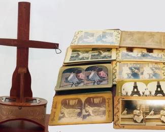 45 - Stereoscope Viewer - 13", with cards
