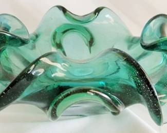 528 - Heavy Murano Art Glass Venetian Ruffled Rim Bowl 9" round
