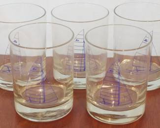 57 - 5 Bar Glasses w/ Sailboats - 4.5" tall
