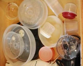 656 - Drawer Lot of Items
