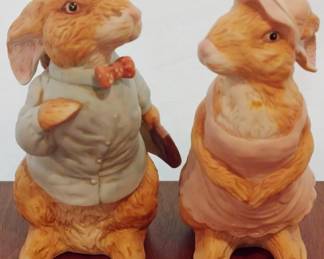 113 - Mr. and Mrs. Bunny Figures - 7" tall
